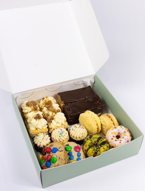 Large Sweet Treat Box