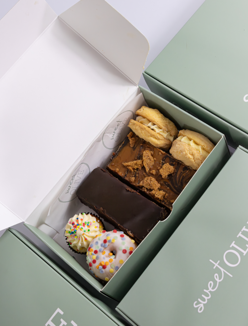 Small Sweet Treat Box