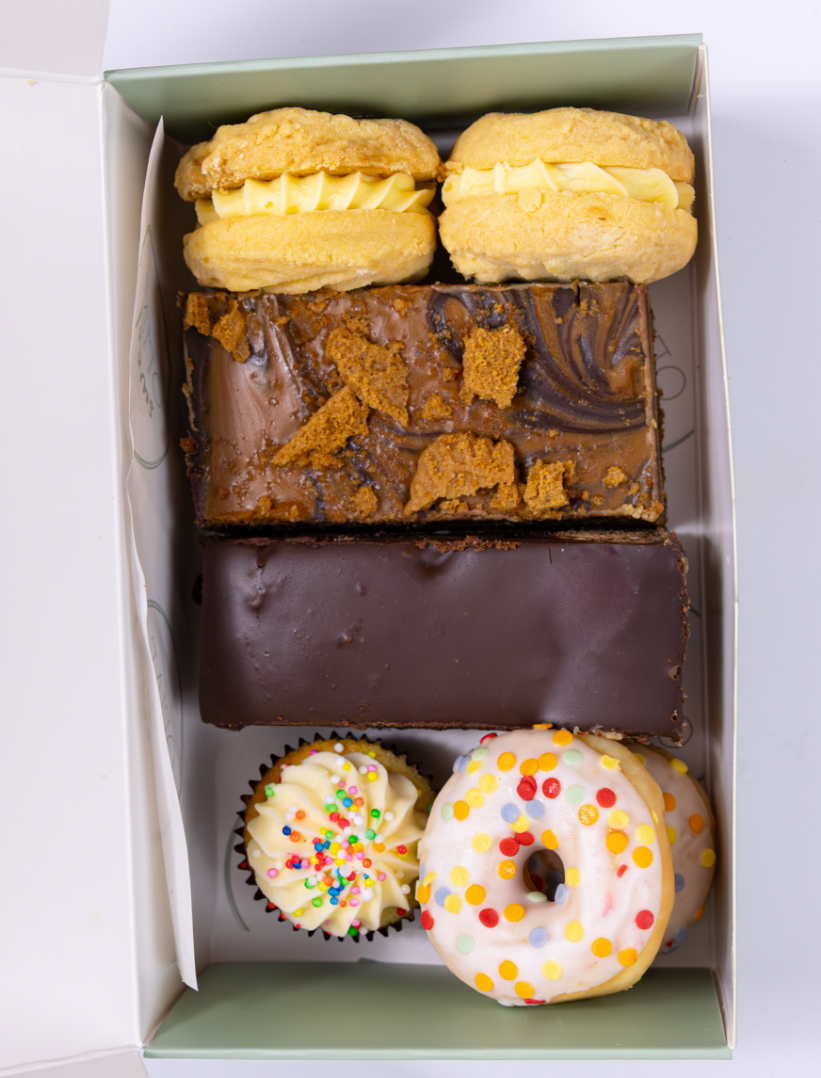Small Sweet Treat Box